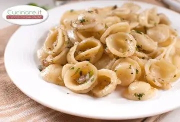 ORECCHIETTE CON TROTA E TOPINAMBUR