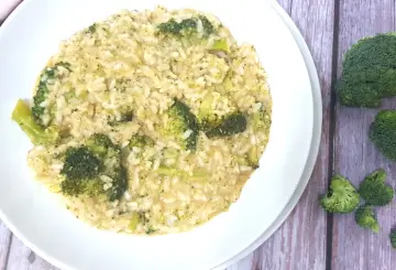 Il Risotto Ai Broccoli è Gustoso, Salutare, ...