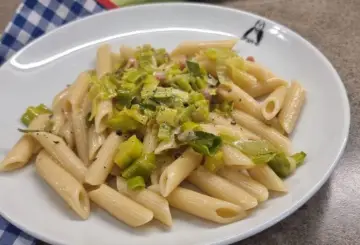 PASTA PORRI E PANCETTA