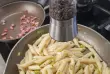 PASTA PORRI E PANCETTA preparazione 6