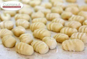 GNOCCHI DI FARINA