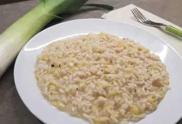 Il Risotto Ai Porri è un primo piatto semplice e ...