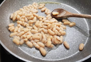 PENNE CON CREMA DI CANNELLINI E RUCOLA preparazione 0