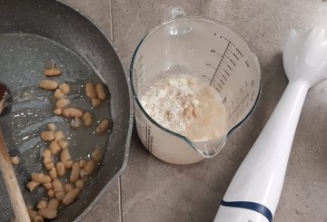 PENNE CON CREMA DI CANNELLINI E RUCOLA preparazione 2