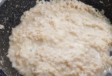 RISOTTO AL GORGONZOLA preparazione 4