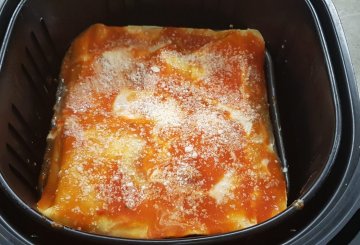 LASAGNA CON LE POLPETTE IN FRIGGITRICE AD ARIA preparazione 9