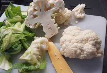 PASTA CON FOGLIE DI CAVOLFIORE preparazione 0