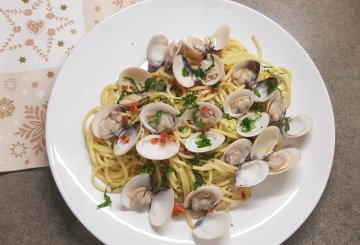 SPAGHETTI ALLE VONGOLE SURGELATE preparazione 6