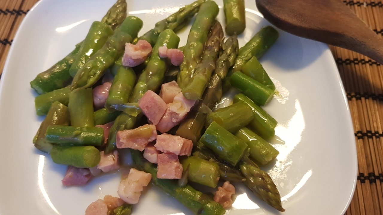 Asparagi in padella | cucinare.it